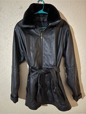 Classic Genuine Black Leather Belted Coat with Faux Fur Collar